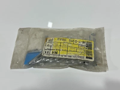 NEW OEM Ford Taurus Rear Bumper Chrome Badge F7DZ-17E939-EA Ford Taurus 1997-99 Foto 1 de 4