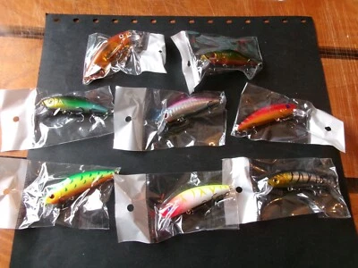 8 leurres de pêche a la truite neufs. avec bruiteur. - Photo 1/4