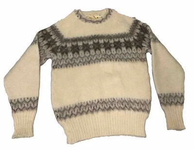 Suéter Pullover Icelandic By GE-KA Lana Talla Pequeña Hecho en Inglaterra “Leer” Foto 1 de 4