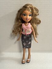 Bratz Play Sportz Xtreme Sky Diving Yasmin Doll Re-dressed With Shoes 2005 MGA