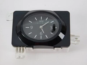 Reloj analógico Infiniti QX56 2004-2007 panel de instrumentos 258108S001 OEM - Imagen 1 de 8