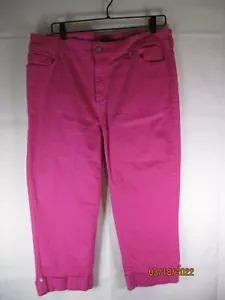 Pantalones de mezclilla NYDJ ""Not Your Daughters"" rosa caliente Capri V19 - talla 14 - Imagen 1 de 3