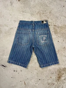 Vintage Y2K New York Yankees Nadelstreifen Denim Shorts Jorts S Majestic Cooperstown - Bild 1 von 12