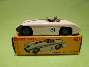 DINKY TOYS 133 CUNNINGHAM C-5R ROAD RACER - WHITE - GOOD CONDITION IN FAIR BOX - Picture 1 of 10