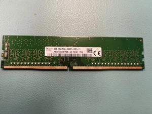 SK Hynix 8GB HMA81GU7AFR8N-UH ECC Memory 1Rx8 PC4-2400T-ED2-11 - Picture 1 of 2