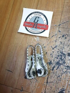 Honda CR125R 1988 footpeg footrest foot peg rest step stang 50616-KS6-830 - Picture 1 of 4