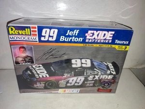 MAQUETTE REVELL/MONOGRAM -1/25- 99 JEFF BURTON EXIDE BATTERIE TAURUS NEUF SCELLE - Foto 1 di 4