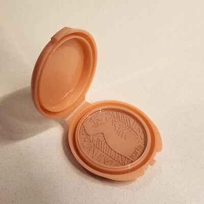 Tarte Blush Pressed Powder In Captivating Amazonian Clay 12-Hour - Sample Sz 1g - Image 1 of 3