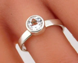 Juego de bisel transparente de plata de ley 925 Melissa Rivers circonita cúbica anillo solitario talla 7 - Imagen 1 de 11