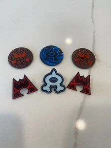 Double Crisis Pokemon Pin - Picture 1 of 2