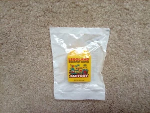 Legoland Discovery Center - Lego Factory Yellow Brick Souvenir (2016) - Picture 1 of 2