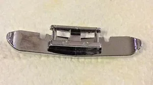 Un piede stretto con cerniera 412-5657-45 adatto per macchina da cucire Viking Husqvarna per 1-7 - Foto 1 di 5