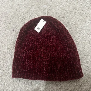 NWT GAP Chemille Beanie Burgundy Red Knit Beanie, One Size - Picture 1 of 7