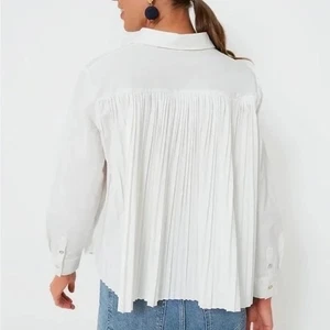 Pomander Place Tuckernuck Jade Pleated Button Down Collared Blouse Shirt White L - Picture 1 of 7
