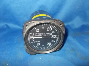 UNITED VSI 0-3000 FT - Picture 1 of 1