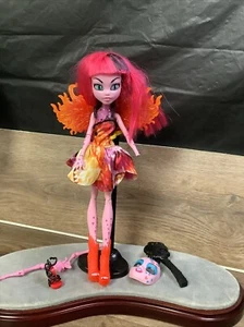 Monster High: Inner Monster: Fangtastic Love & Fearfully Feisty Starter & Add-on - Imagen 1 de 4