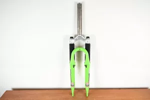 ROCK Lime Green SHOX JETT XC 1 1/8" THREADLESS 26" SUSPENSION FORK 190MM STEERER - Picture 1 of 10