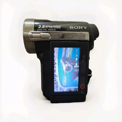 Sony Handycam DCR-PC1000E MiniDV Camcorder Rare Video Camera Boxed W/ Docking St - Image 1 of 4