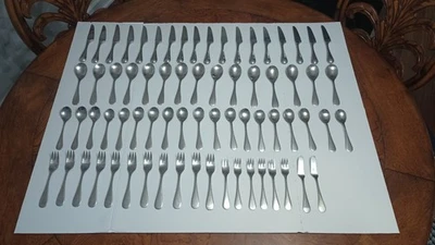 Georgian House Towle TWS144 Stainless Flatware 71 Pieces ** Hard To Find ** - Image 1 of 4