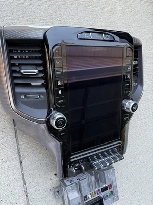 2019 2020 2021   RAM 1500 LIMITED 12” SCREEN WITH MODULE RECIEVER UC4 - Image 1 of 4
