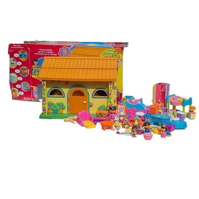 Dora the Explorer Talking House Dollhouse 2003 Furniture Figures WORKS - Image 1 of 4