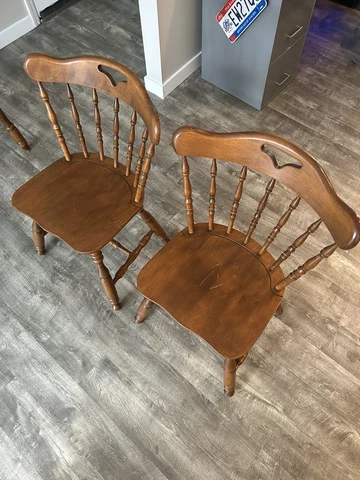 VINTAGE BENT & BROS COLONIAL SIDE DINING MAPLE CHAIR Cover