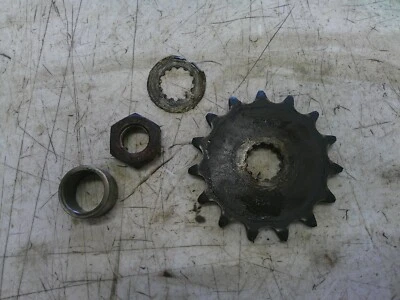 Piñón de cadena de transmisión principal delantera Suzuki 750 GS750 1977-1979 Foto 1 de 4