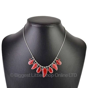 NEW Ladies Elegant RED Enamelled & Jewel NECKLACE Stylish Summer Classic Pretty - Picture 1 of 1