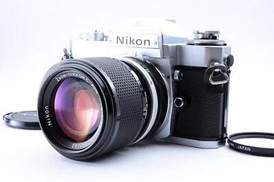 Cámara fotográfica Nikon EL2 35 mm plateada/zoom-Nikkor-C automática f/3,5 43-86 mm Foto 1 de 4