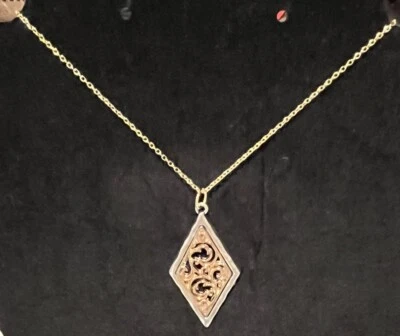 Colgante de diamantes en tono plateado/dorado con collar chapado en oro de 18 pulgadas hecho a mano Foto 1 de 4