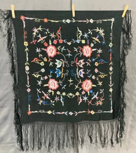 Vintage Klavierschal Seide handbestickt Manton de Manila mehrfarbig 70x65 cm - Bild 1 von 16