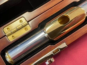 New PEARL MAESTA Flute HeadJoint - CALORE in PRISTINE (.970) SILVER w/GOLD TRIM - Picture 1 of 8