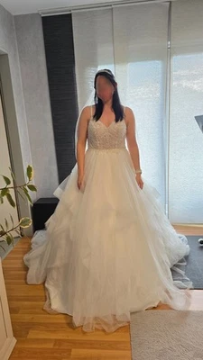 Brautkleid Hochzeitskleid A-Linie Volants ungetragen Gr. 44 Ivory inkl. Reifrock - Bild 1 von 4