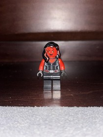 Lego Marvel Red She Hulk Minifigure Super Heros sh0372 - 76078 2017