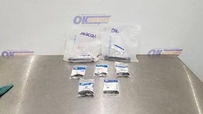 20 FORD E350 SUPER DUTY MISCELLANEOUS FRONT BUMPER HARDWARE - Image 1 of 4