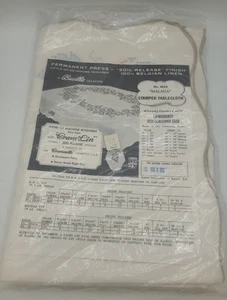 Bucilla Vintage Neu aus altem Lagerbestand #3215 gestempelt Tischdecke Kit MALAGA 60x80 Zoll versiegelt - Bild 1 von 5