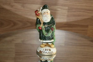 VTG 1991 Heilig-Meyers germany 1908 Santas From Around the World Collection EUC! - Picture 1 of 12