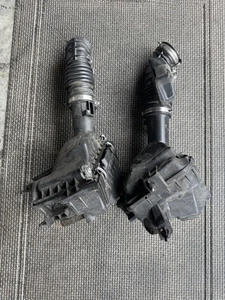 08-13 INFINITI G37 Left & Right AIR CLEANER INTAKE BOX ASSEMBLY OEM SEE PHOTOS - Picture 1 of 6