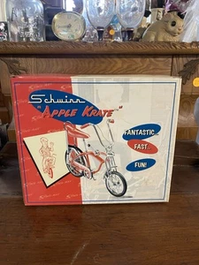 SCHWINN STINGRAY APPLE KRATE BICYCLE 1:6 SCALE MODEL XONEX LIMITED EDITION - Picture 1 of 7