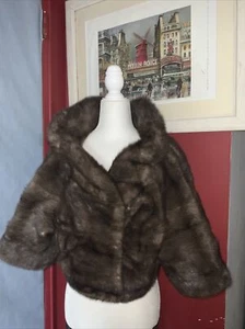Natur Nerz CROP/CAPE AUS MHOLE NERZ PELZ DE 'COR FURS N.Y. Gr. M/S - Bild 1 von 12