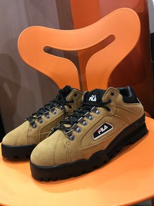 chaussure fila marron