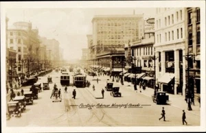 c.1900s WINNIPEG, Manitoba, View of Portage Avenue; Crisp Clean Mint Condition - Picture 1 of 2