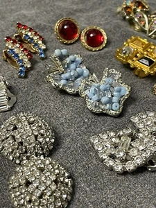 Vintage Rhinestone Clip Earrings LOT Beautiful Evening Stones Yellow Gold Red - Imagen 1 de 16