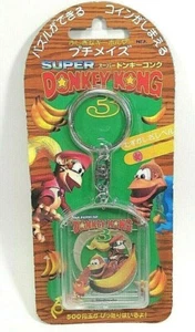 Rare Donkey Kong Country 3 Coin Holder Key Chain # japan nintendo key ring merch - Picture 1 of 6