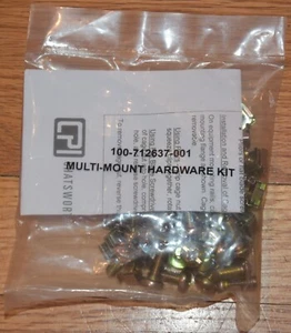 Kit de herrajes de montaje perforados cuadrados Chatsworth 12637-001 tuercas enjauladas (25 juegos) - Imagen 1 de 4