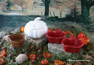 CERAMIC TABLETOP FALL FOURSOME – CELEBRATE THE SEASON’S ICONIC FLORA - Picture 1 of 11