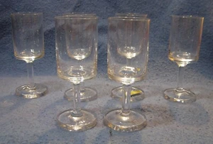 6 copas de vino blanco con patrón Karin de cristal Dansk de 6 1/2" de alto vidrio transparente - Imagen 1 de 5