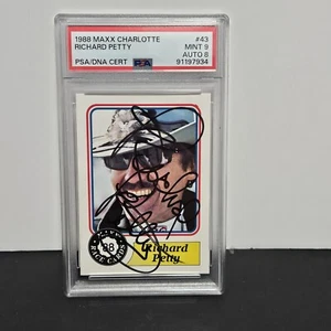 Autographed 1988 Maxx Charlotte Richard Petty #43 NASCAR Card – PSA/DNA COA - Picture 1 of 3