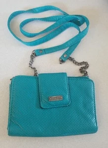 Vans Off The Wall Women's Jenna Faux Leather Perforated Crossbody Chain Wallet - Picture 1 of 4