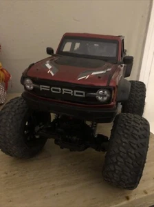 New Bright Ford Bronco Raptor RC Car Truck NO REMOTE & BAT / FOR PARTS ONLY!! - Picture 1 of 3